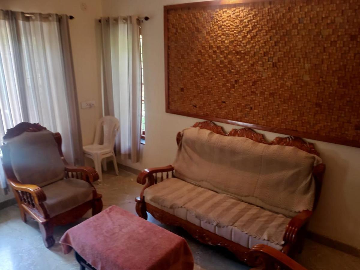 Sinai Homestay Alappuzha Екстер'єр фото
