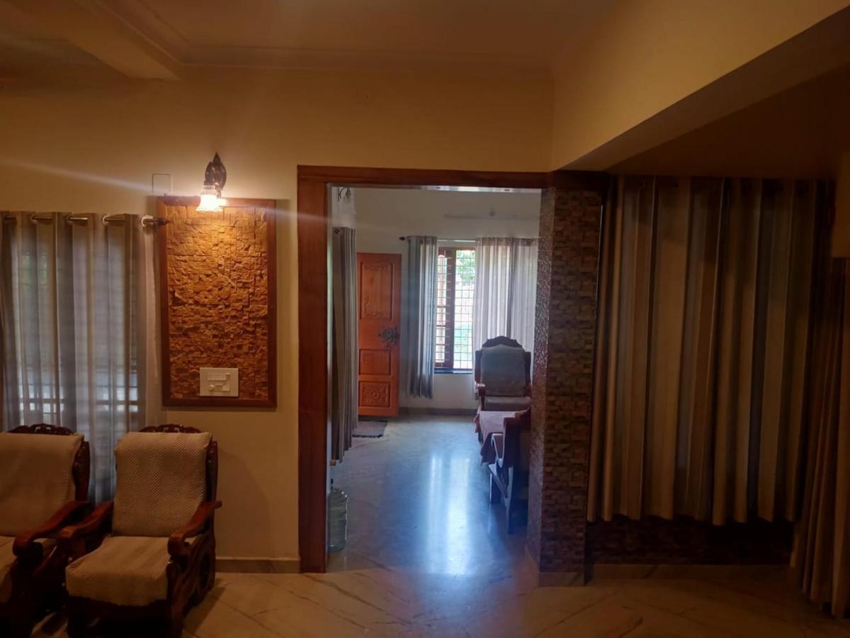 Sinai Homestay Alappuzha Екстер'єр фото