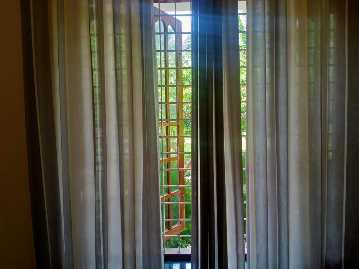 Sinai Homestay Alappuzha Екстер'єр фото