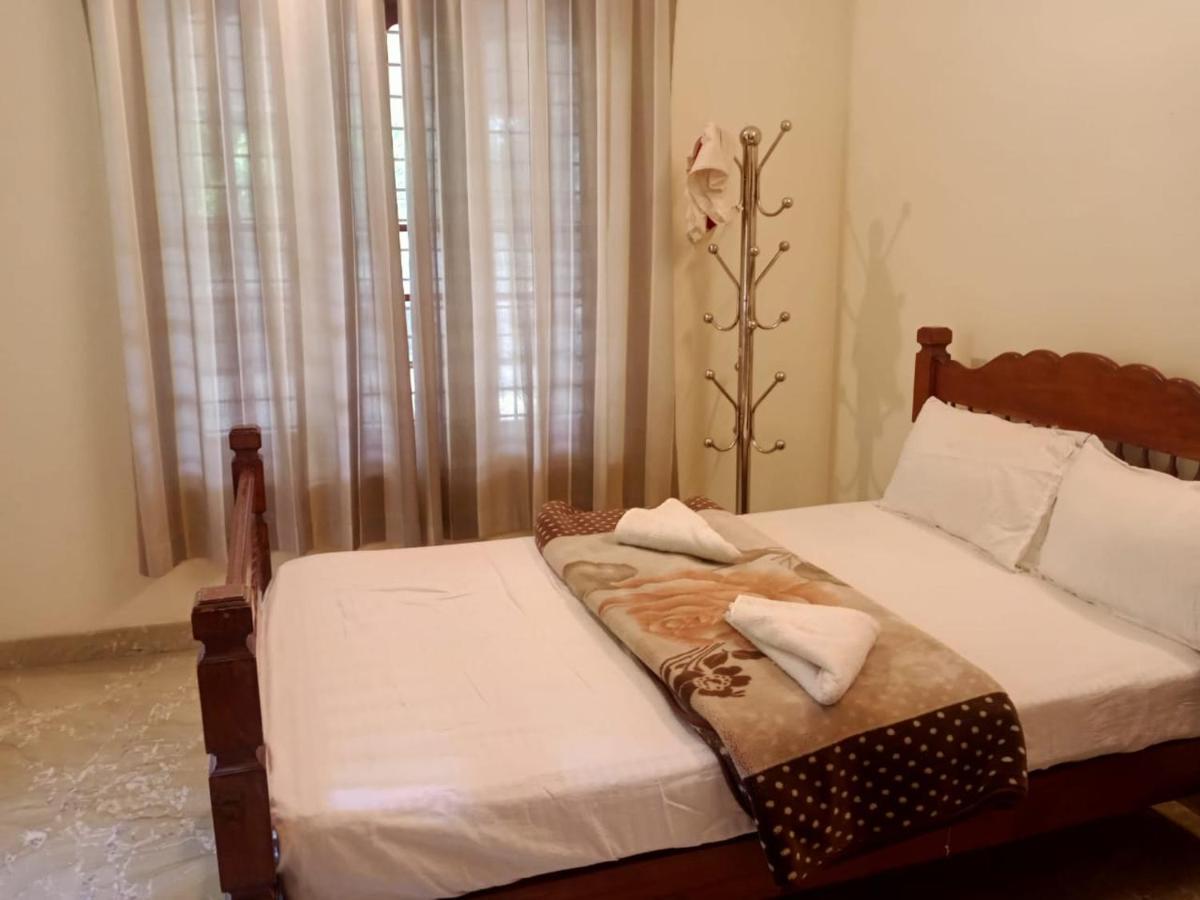 Sinai Homestay Alappuzha Екстер'єр фото