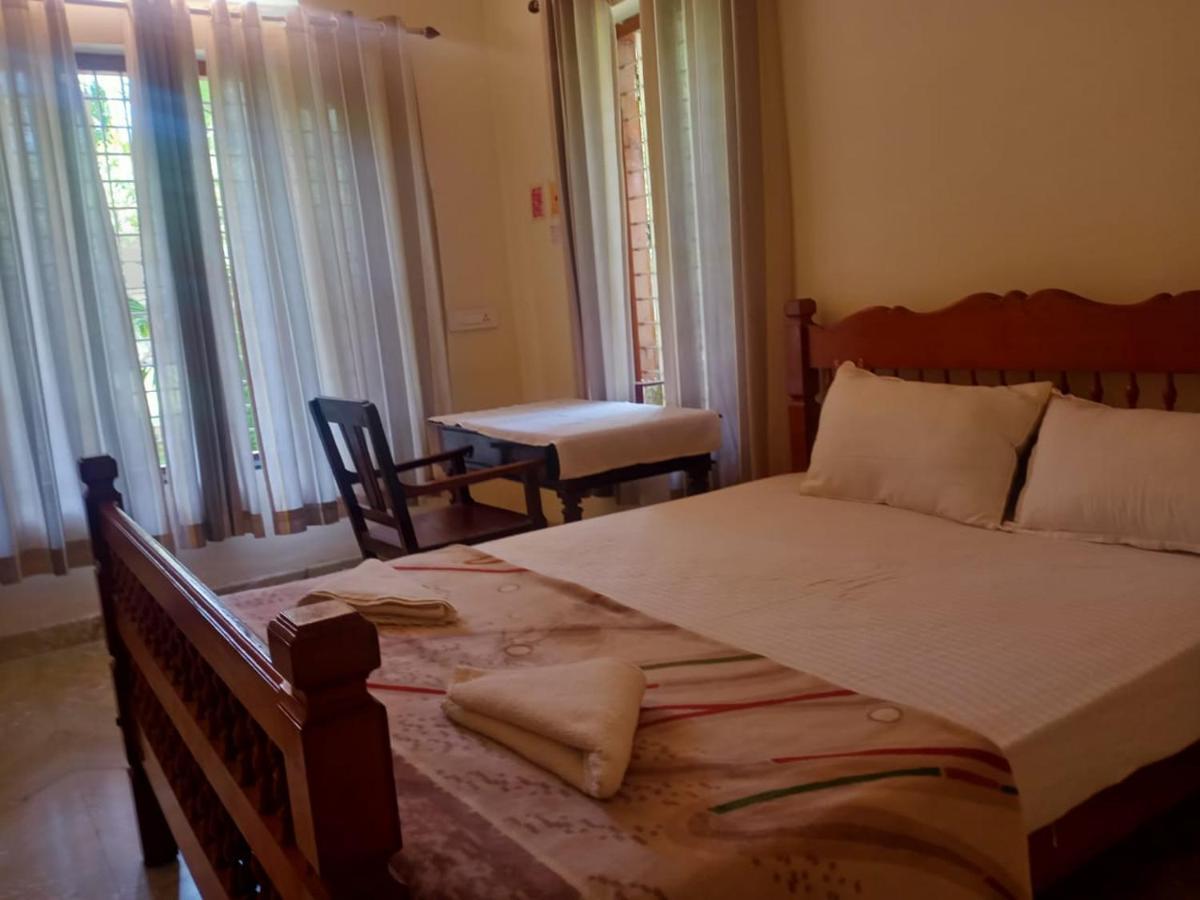 Sinai Homestay Alappuzha Екстер'єр фото